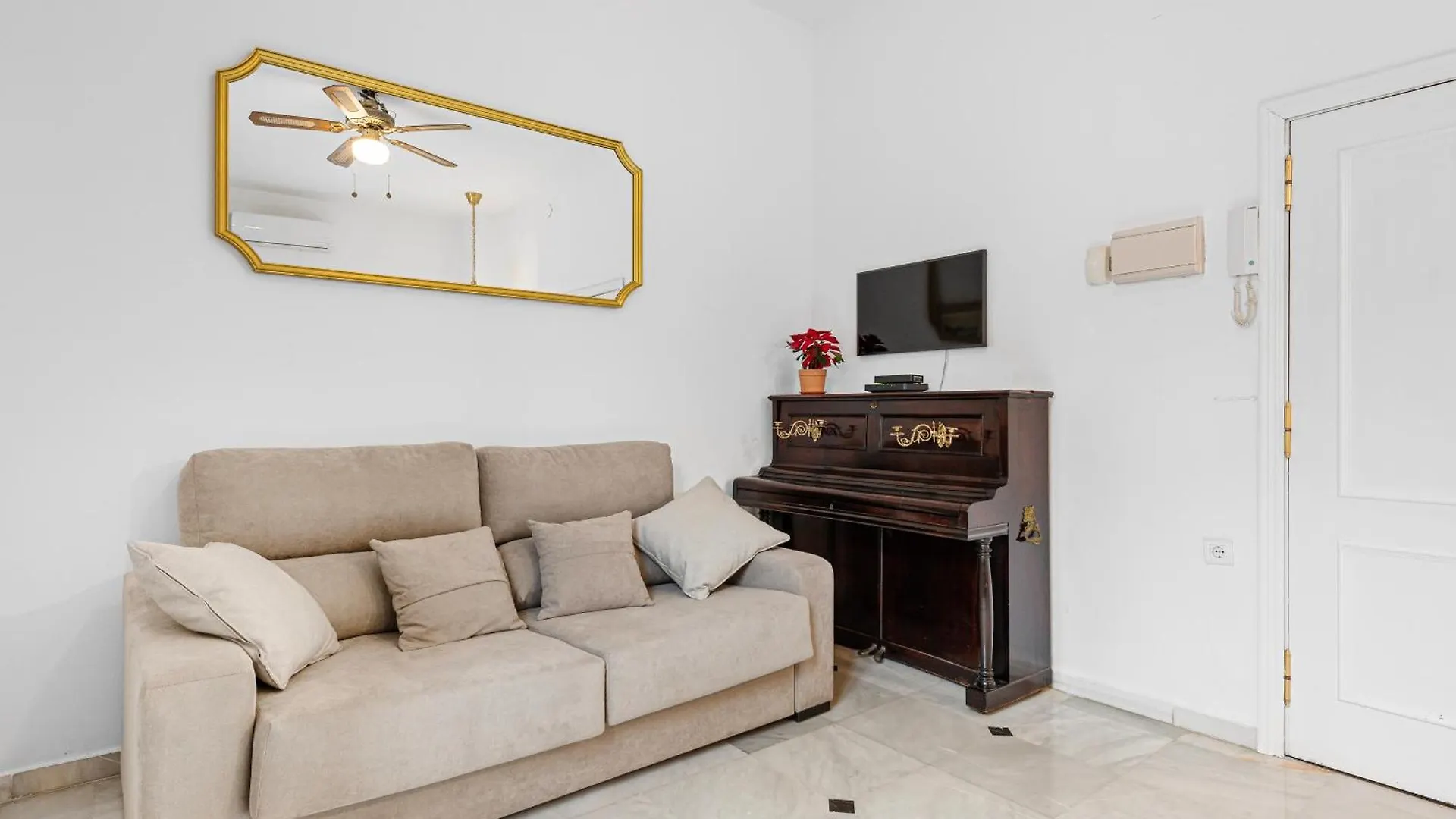 Trinidad Grund Centro Apartment Malaga